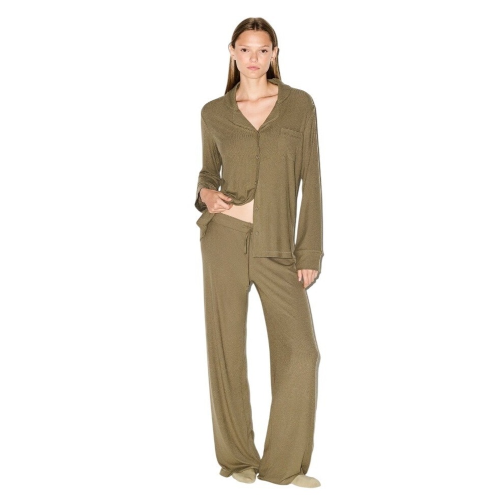 Skims Soft Lounge Rib Sleep Set AP-SET-0600 Oak Small Long Sleeve Button Down - Picture 2 of 2